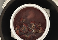 野生红菇排骨汤的做法