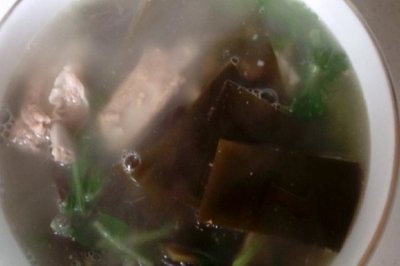 海带排骨汤
