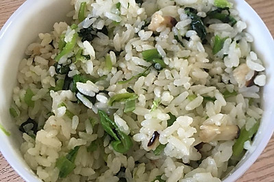 菠菜香菇炒饭