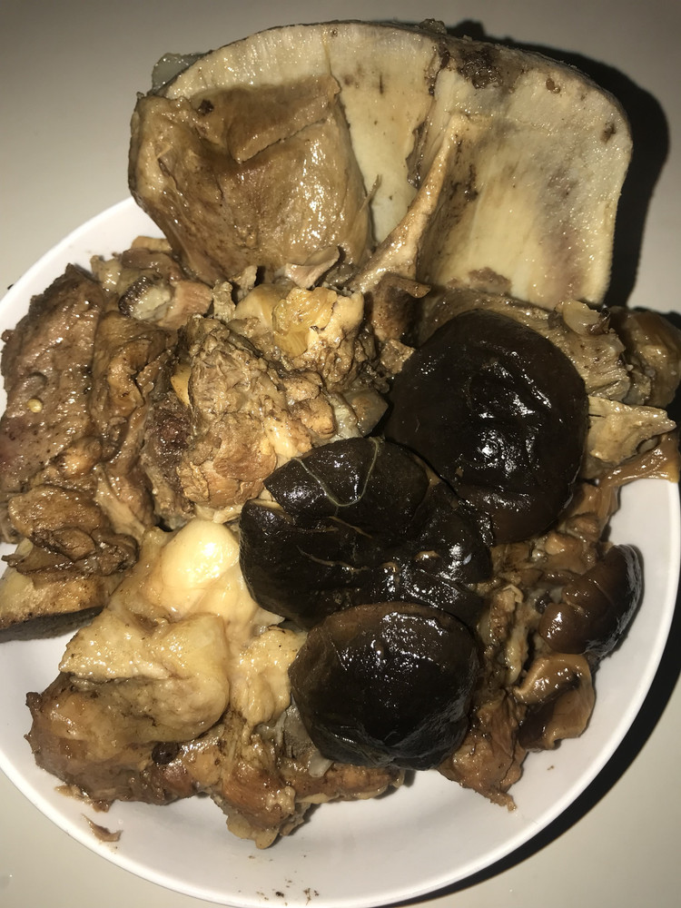 炖大棒骨的做法