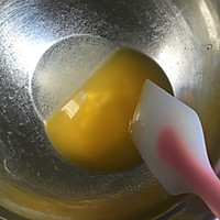 奶香蛋黄酥（黄油版）的做法图解4