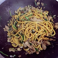 肉丝蚬子炒叉子的做法图解2