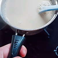 自制口感醇正健康奶茶的做法图解6