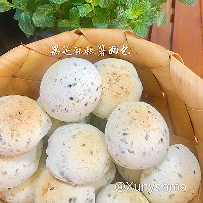 黑芝麻麻薯面包