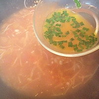 西红柿金针菇蛋汤#比暖男更暖的是#的做法图解5