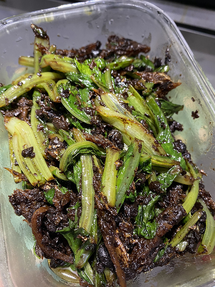 良心之作豆豉鲮鱼油麦菜的做法