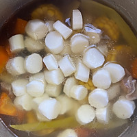 玉米胡萝卜山药羊肉汤的做法图解5