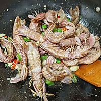 蒜香皮皮虾的做法图解4