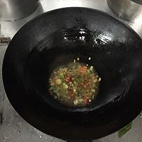 酸菜炒猪肚的做法图解3
