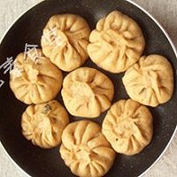 水煎香菇油菜小笼的做法图解8