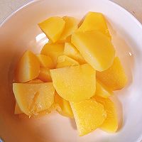 #丘比小能手料理课堂#日料招牌美食-日式土豆玉米沙拉的做法图解3