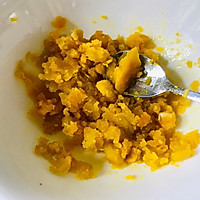 不用油炸也一样好吃的咸蛋黄焗南瓜的做法图解8