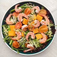 #金龙鱼橄榄油调和油520美食菜谱#虾仁蔬菜沙拉的做法图解5