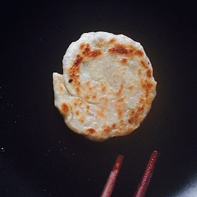 肉香葱油饼