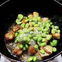 #夏日消暑，非它莫属#咸青鱼烧毛豆的做法图解5