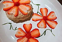 草莓花朵蓝莓夹心面包的做法