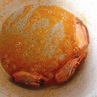宝宝辅食_茄汁虾仁烩面的做法图解2