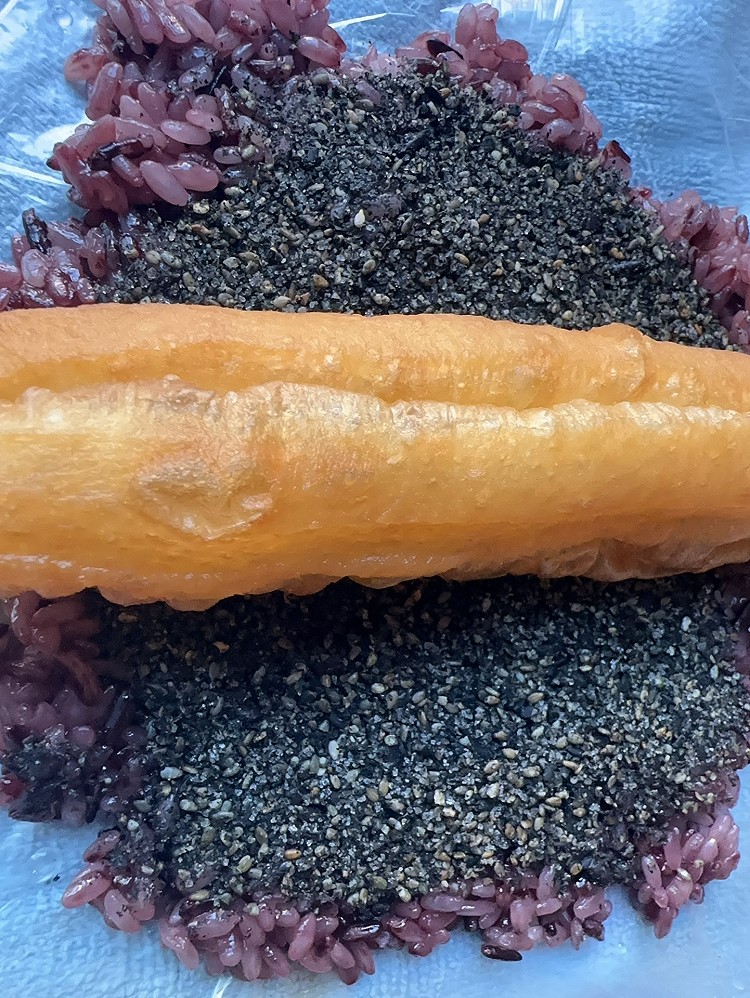芝麻饭团的做法