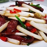 花生苗炒香肠的做法图解5