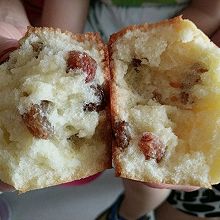 蔓越莓葡萄干纸杯蛋糕