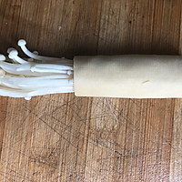 #硬核菜谱制作人#烤豆皮金针菇卷的做法图解3