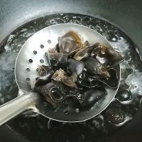 #刘畊宏女孩减脂饮食#凉拌黄瓜木耳的做法图解4
