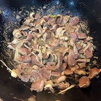 爆炒香辣鸡胗的做法图解5