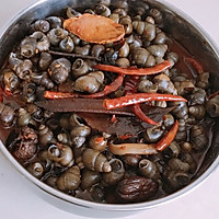 【香辣炒田螺】的做法图解3
