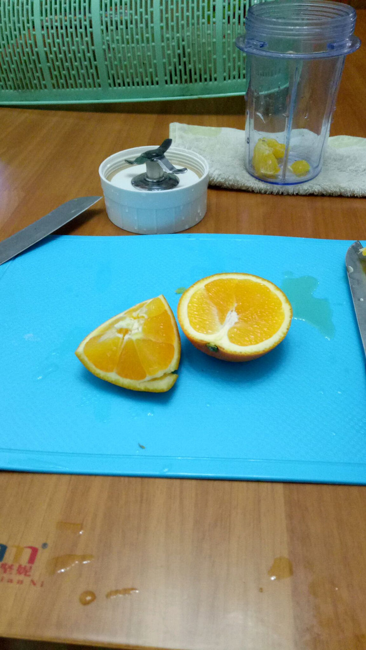 新鲜橙子汁的做法