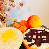 #丘比小能手料理课堂#松软汉堡胚佐果酱的做法图解7