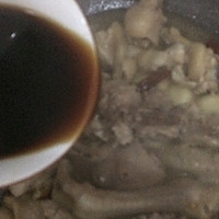 家常菜～小鸡炖蘑菇粉条的做法图解9