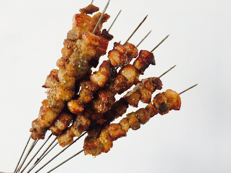 烤五花肉串的做法
