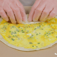 双色鸡蛋卷【宝宝辅食】的做法图解15