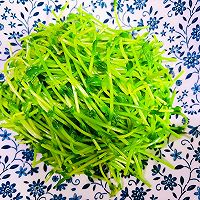#少盐饮食 轻松生活#水煮蒜泥豌豆苗的做法图解5