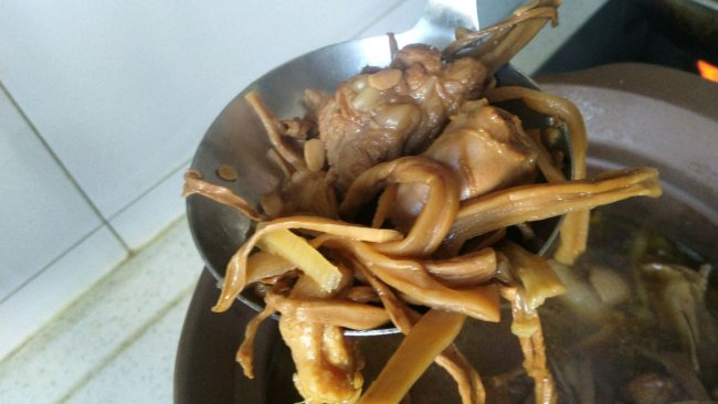 砂锅焖鸭子的做法