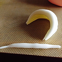 婴儿车翻糖蛋糕的做法图解3