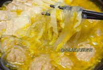 #感恩节为TA做顿饭#东北酸菜白肉粉条锅的做法