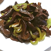火腿炒牛肝菌的做法图解6