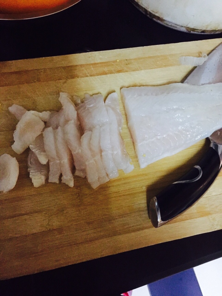 香酥龙利鱼柳的做法图解1
