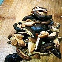 香菇鸡丁刀削面——正宗山西味的做法图解4