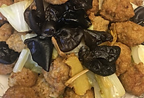 烩藕元子的做法