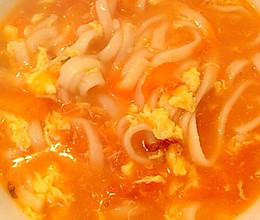 西红柿鸡蛋热汤面的做法