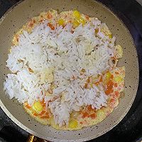 儿童版胡萝卜玉米蛋炒饭的做法图解6