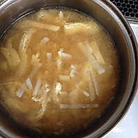 蘿蔔豆皮味增湯的做法图解8