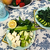超模刮油果蔬汁｜羽衣甘蓝Smoothie的做法图解2