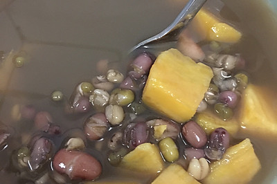 红薯红豆薏米糖水