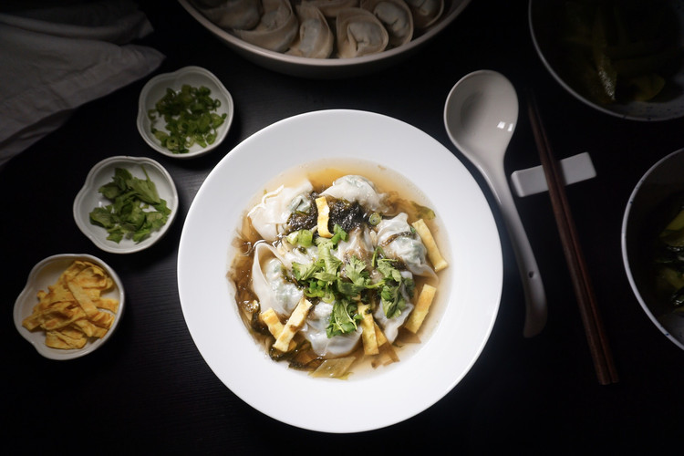 「上海的味道我知道」荠菜香菇猪肉馄饨的做法