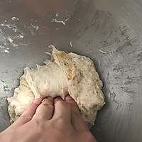 16周刷脂菜单之一，免揉蜂蜜燕麦全麦欧包的做法图解7