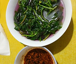 爽口的线菜蘸辣椒的做法