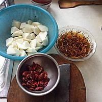 虫草花乌鸡汤的做法图解3